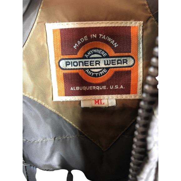 Vtg Pioneer Wear Goose Down Puffer Jacket Brown Winter Coat Mens Medium Large - Picture 3 of 3